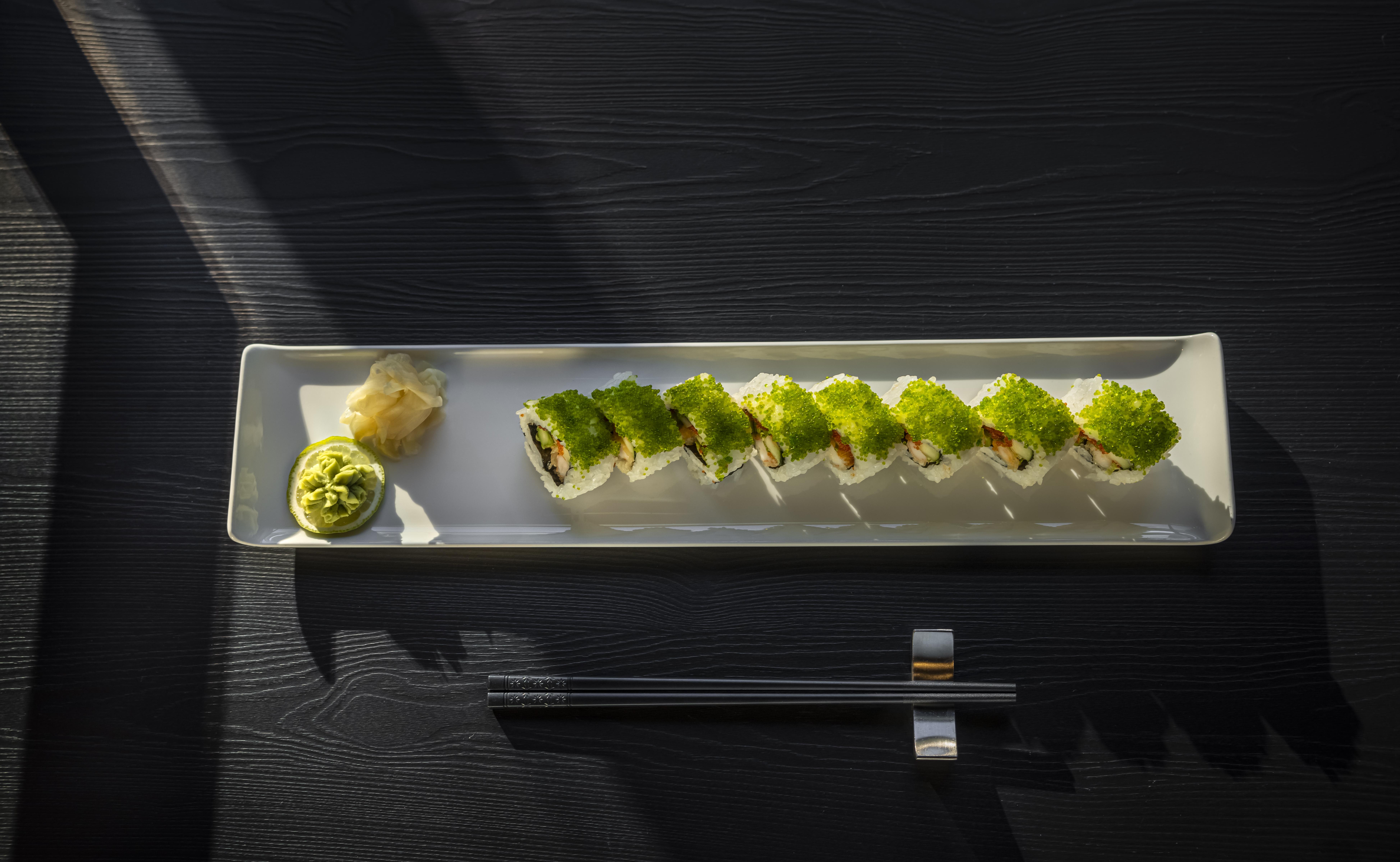 ホテル ローン ロヴィニ エクステリア 写真 Sushi